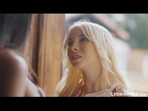 ❤️ D'Meedche kënnt e puer Méint méi spéit heem a schléisst op d'Stiefmamm hir Muschi iessen Fucking Video op Porno lb.megaofertas.top